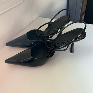 Zara patent leather black strappy kitten heel size 39